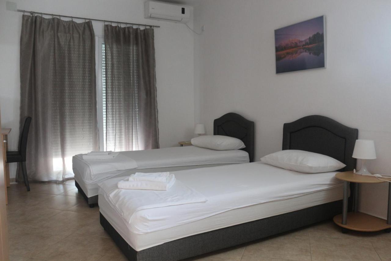 Apartment'S Meti Ulcinj Exterior foto