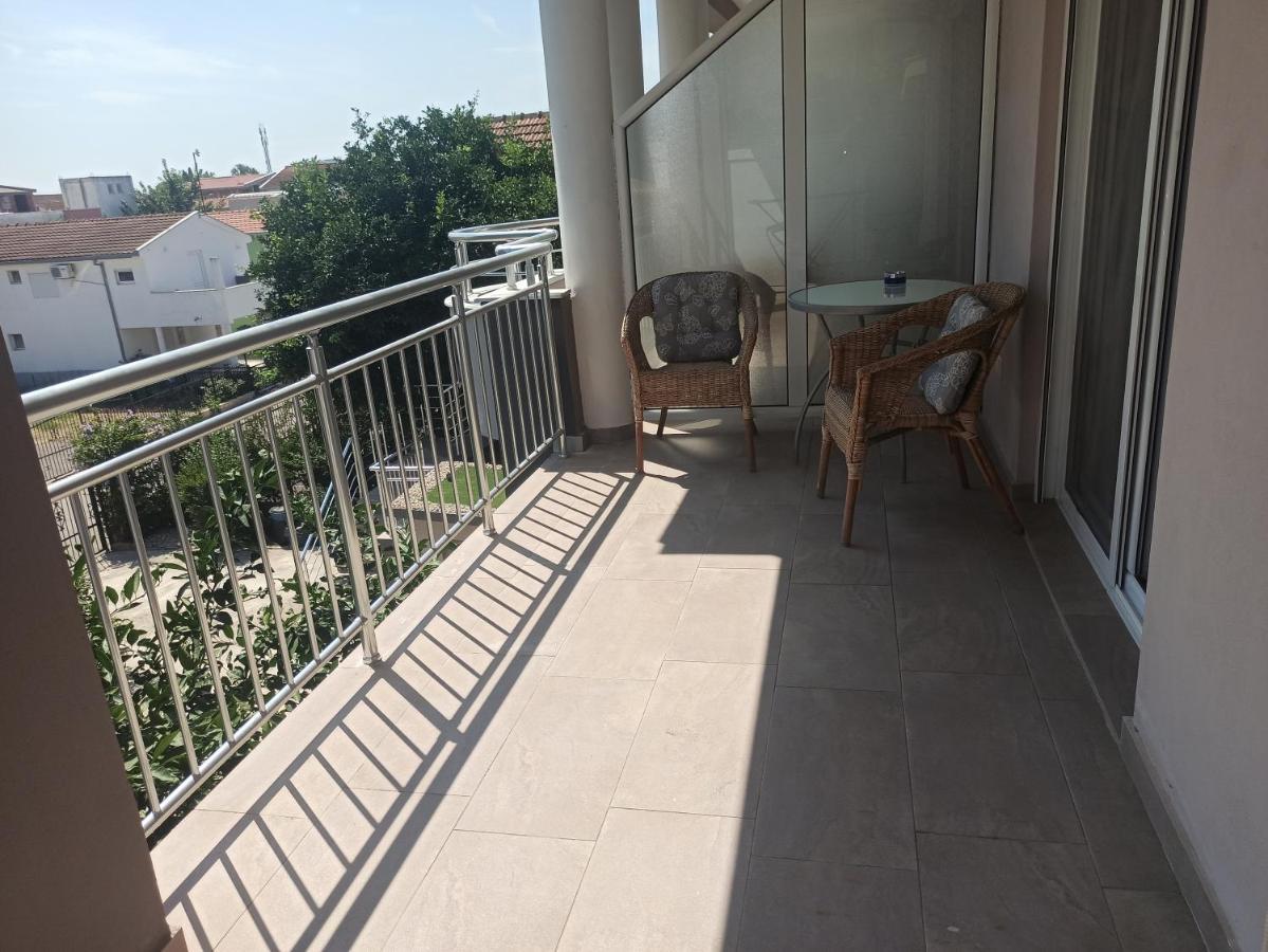 Apartment'S Meti Ulcinj Exterior foto
